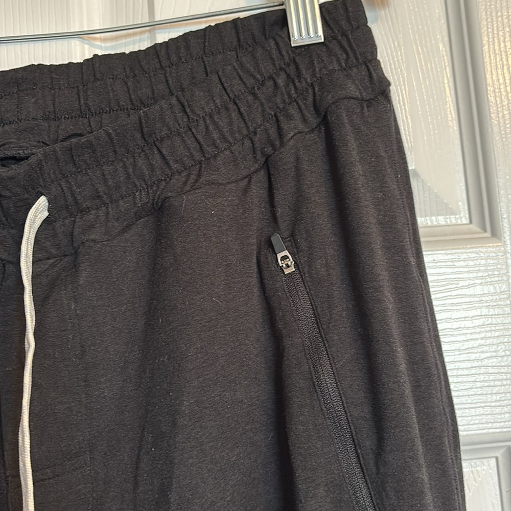 Vuori Black Sweatpants with White Drawstring - Picture 6 of 9
